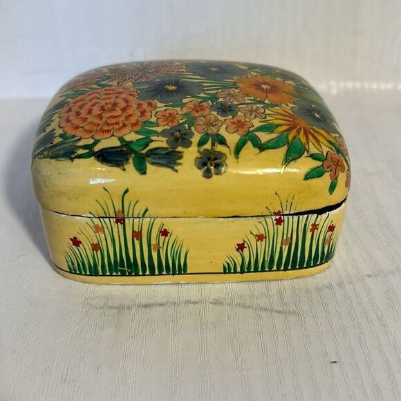 Vintage Trinket Box Container Made in Kashmir Ring Box - Picture 4 of 7